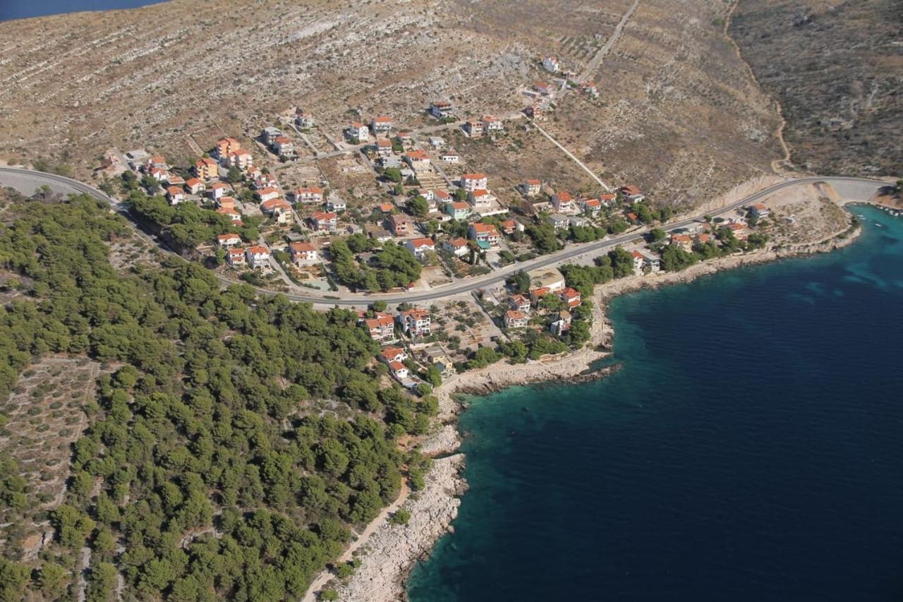 Apartments Bilo Near Primosten Bagian luar foto