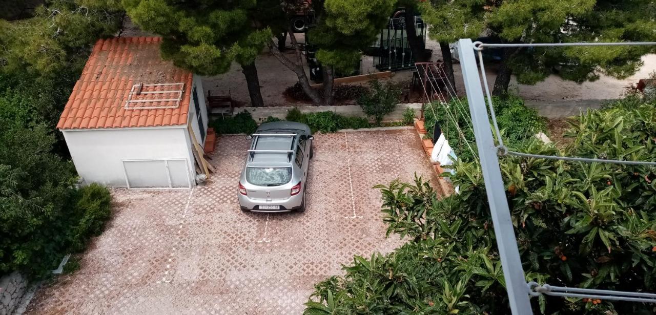 Apartments Bilo Near Primosten Bagian luar foto